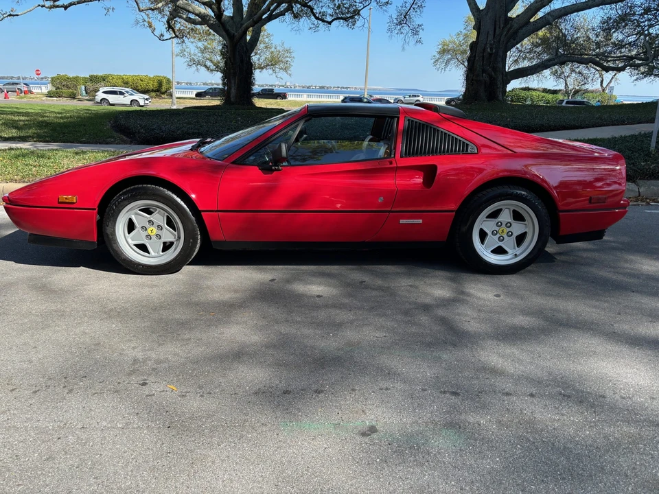 1988 Ferrari 328 GTS - Image 8 of 31