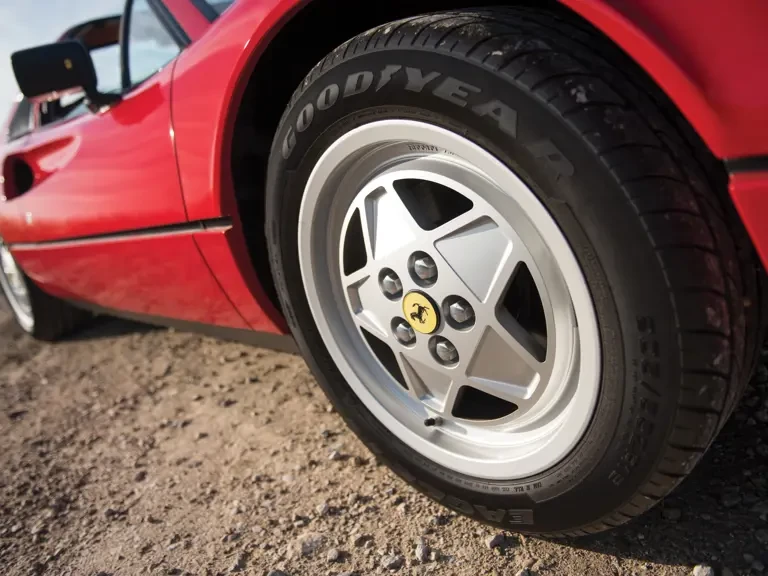 1988 Ferrari 328 GTS - Image 9 of 31