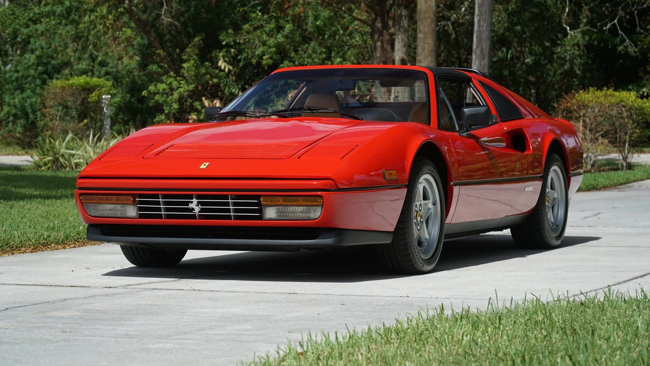 1988 Ferrari 328 GTS - Image 11 of 31