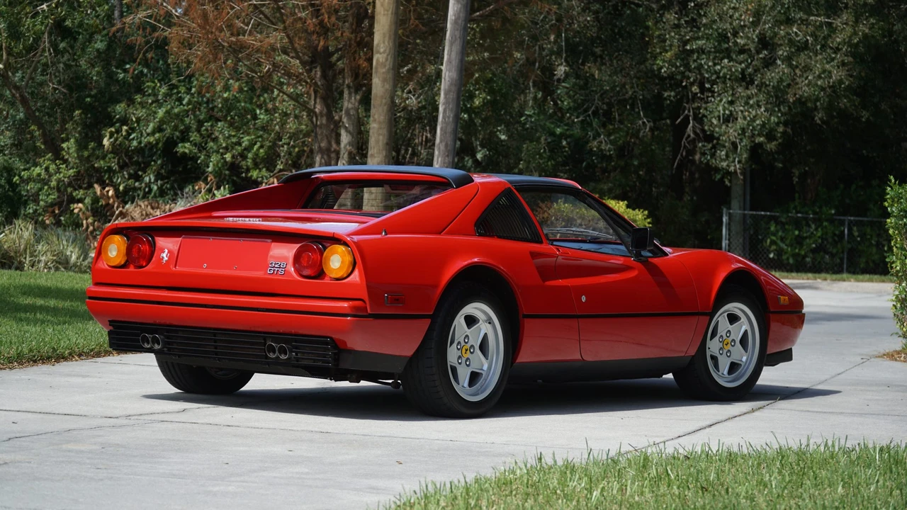 1988 Ferrari 328 GTS - Image 31 of 31
