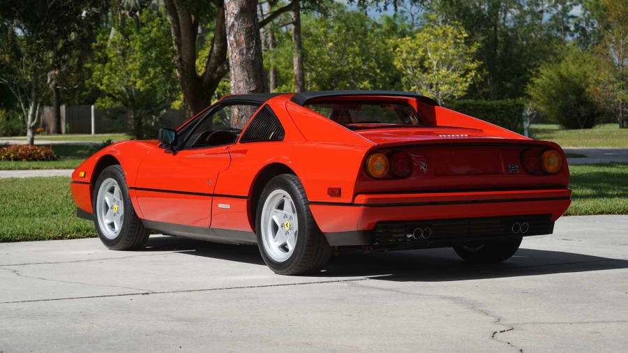 1988 Ferrari 328 GTS - Image 15 of 31