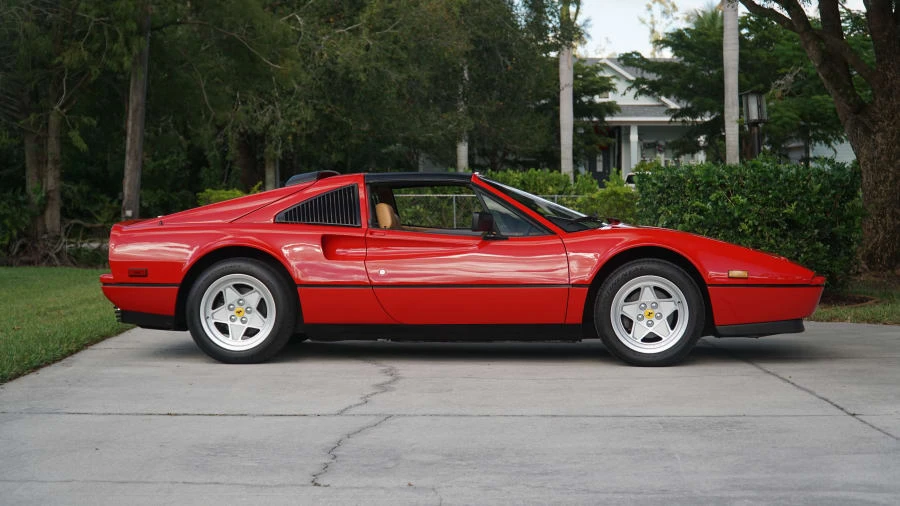1988 Ferrari 328 GTS - Image 2 of 31