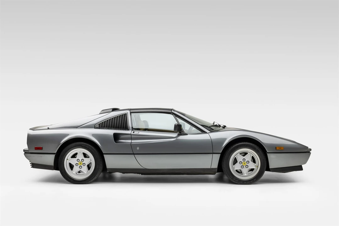 1988 Ferrari 328 GTS - Image 9 of 31