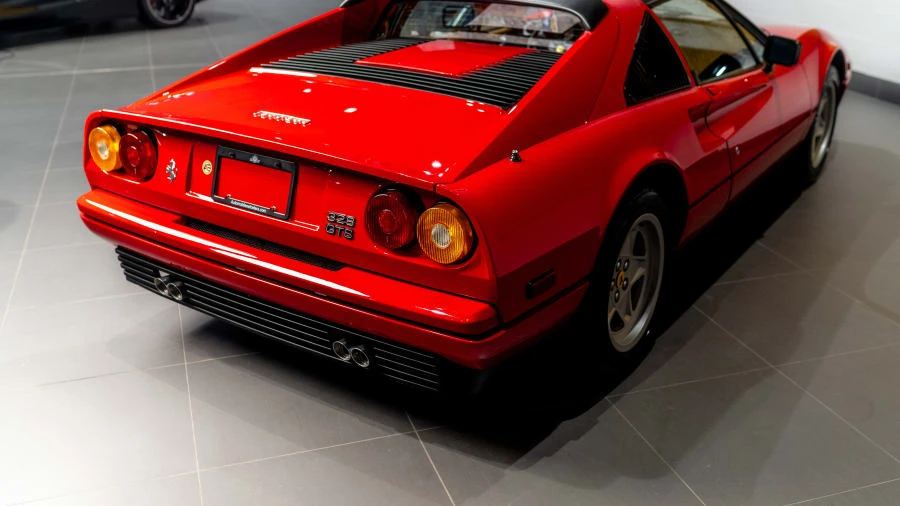 1988 Ferrari 328 GTS - Image 12 of 31