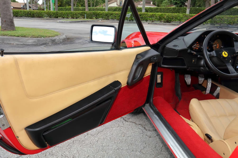 1988 Ferrari 328 GTS - Image 27 of 31
