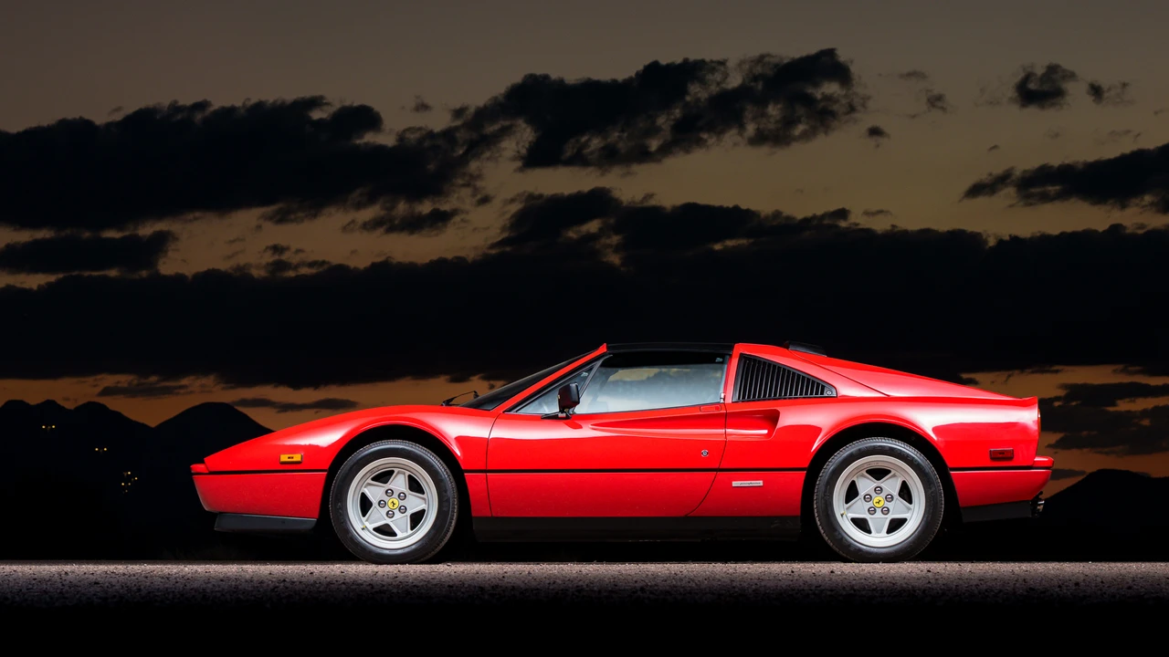 1988 Ferrari 328 GTS - Image 13 of 31