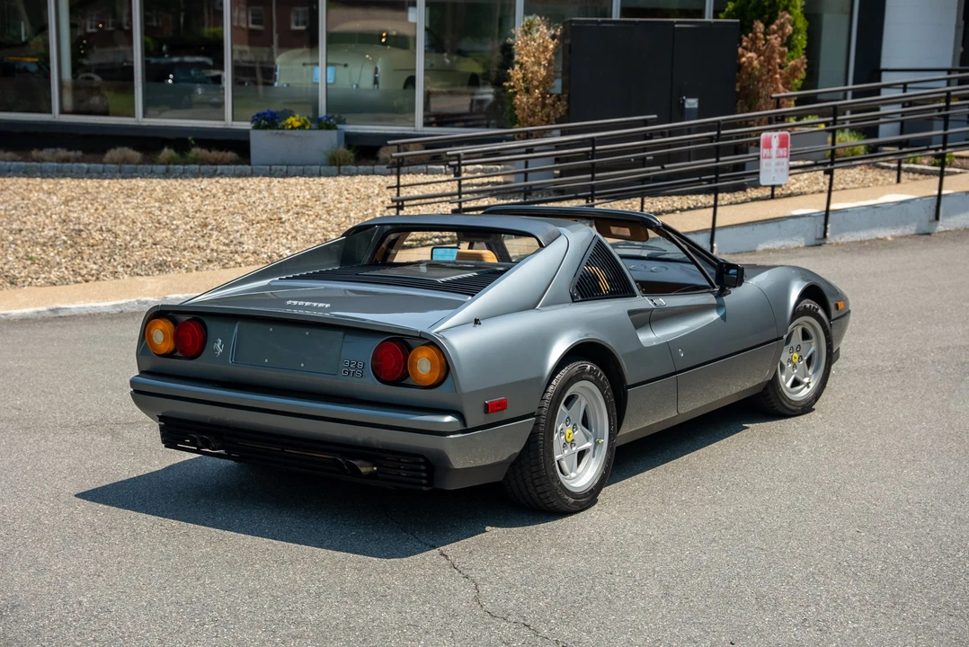 1988 Ferrari 328 GTS - Image 14 of 31