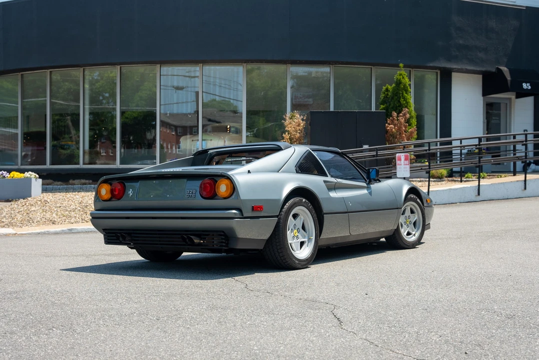 1988 Ferrari 328 GTS - Image 17 of 31