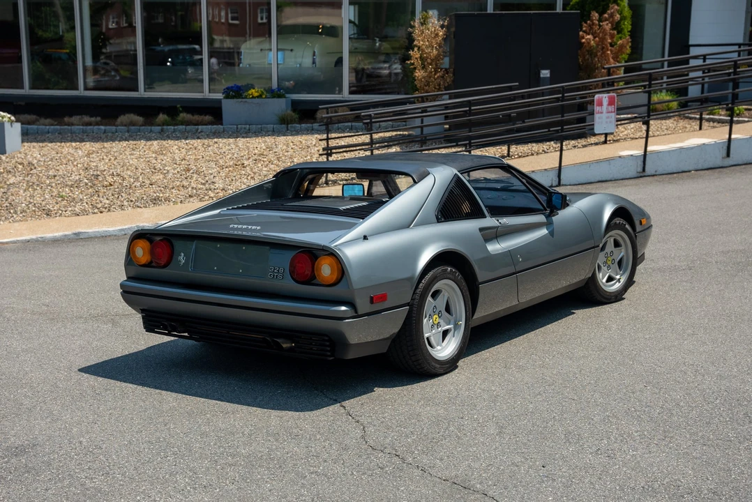 1988 Ferrari 328 GTS - Image 16 of 31