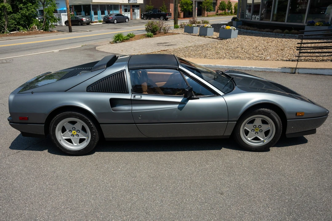 1988 Ferrari 328 GTS - Image 18 of 31