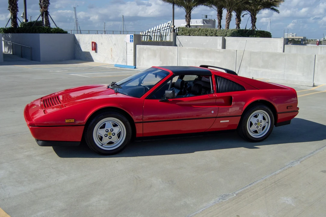1988 Ferrari 328 GTS - Image 8 of 31