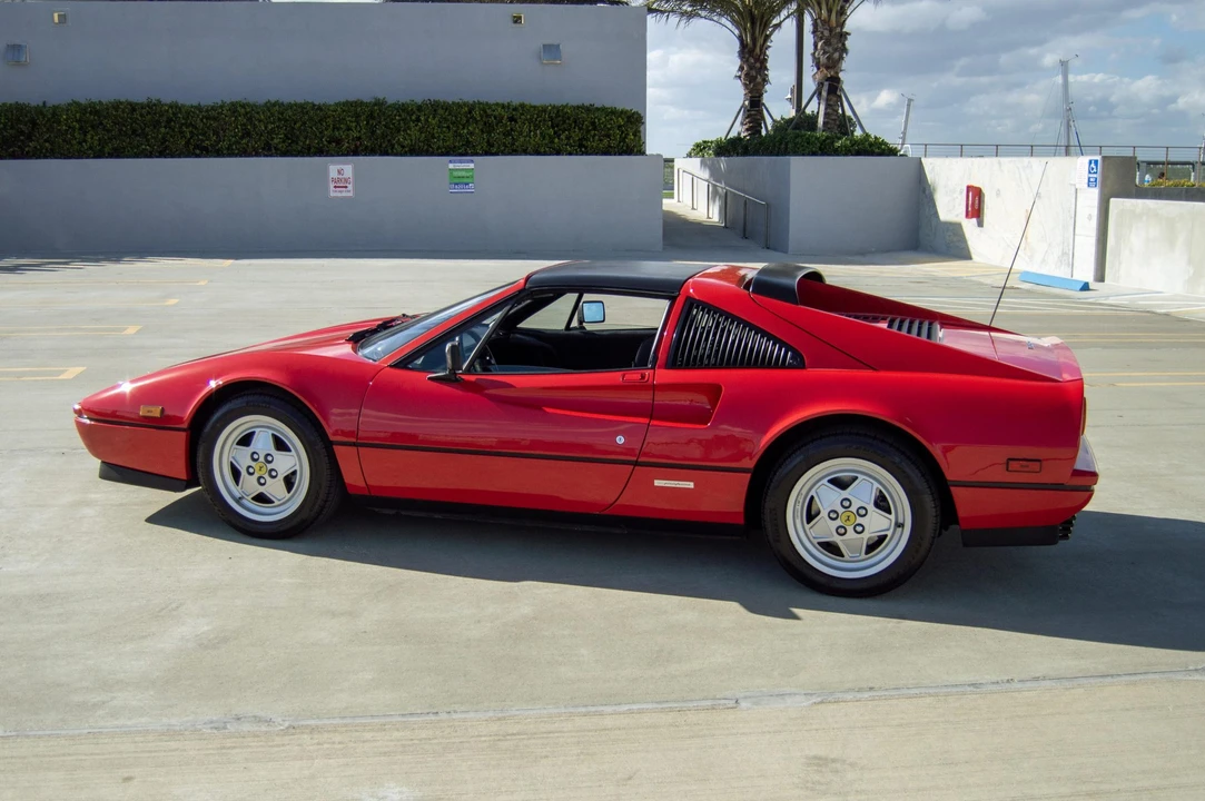 1988 Ferrari 328 GTS - Image 12 of 31