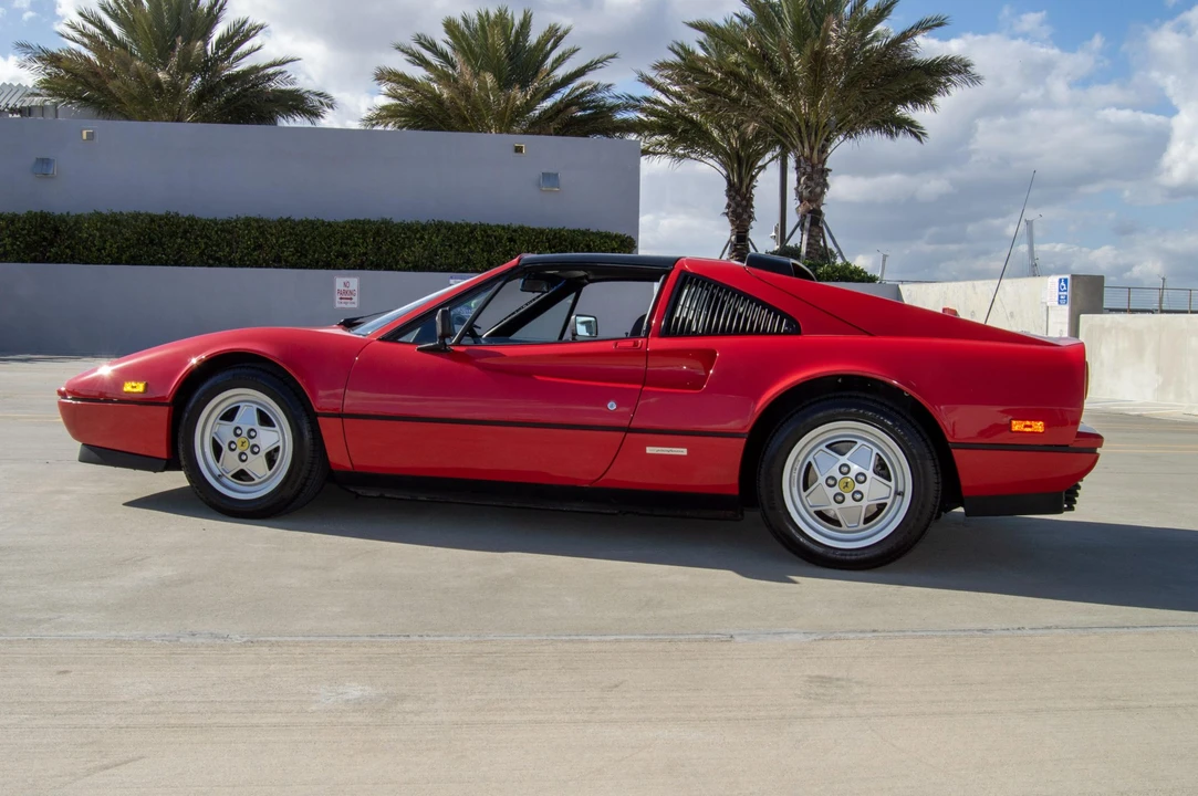 1988 Ferrari 328 GTS - Image 13 of 31