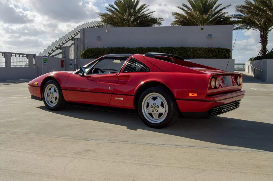 1988 Ferrari 328 GTS - Image 15 of 31