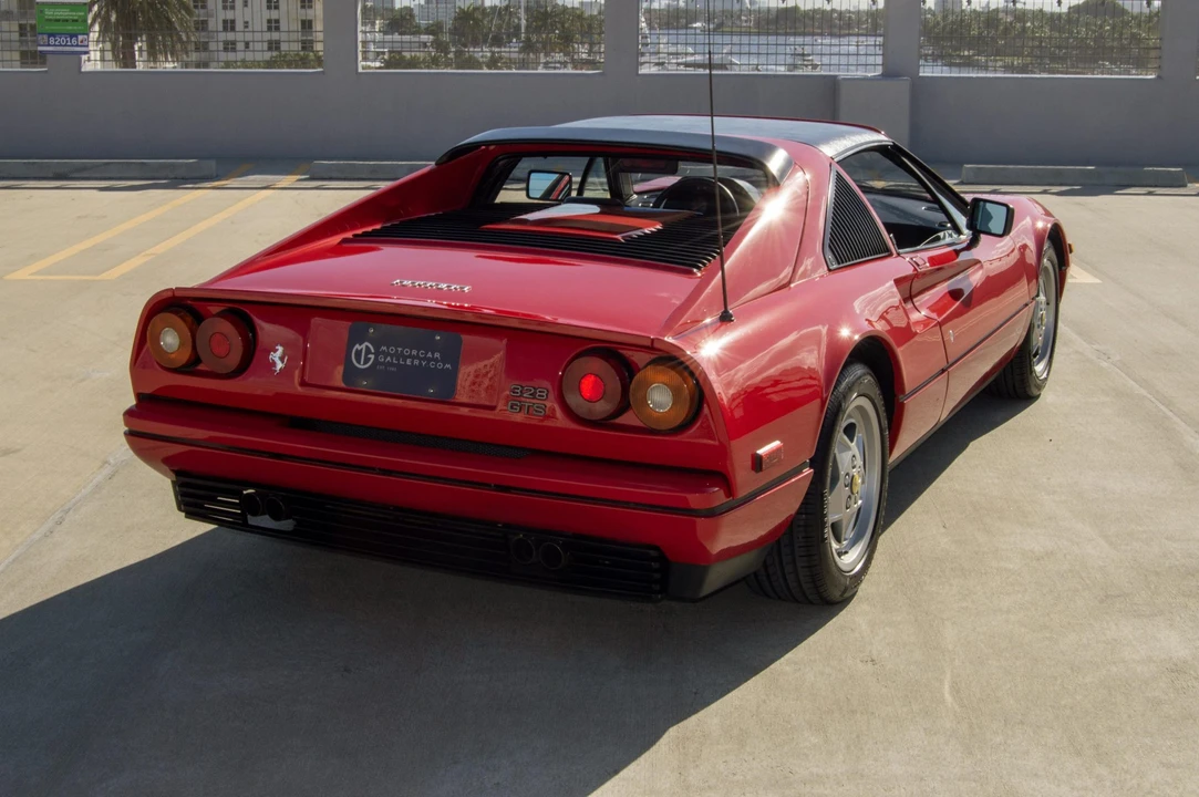 1988 Ferrari 328 GTS - Image 22 of 31