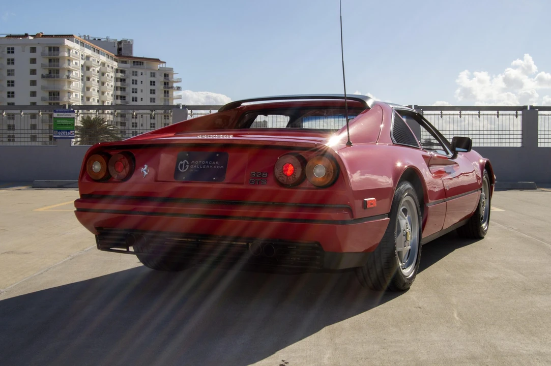 1988 Ferrari 328 GTS - Image 23 of 31