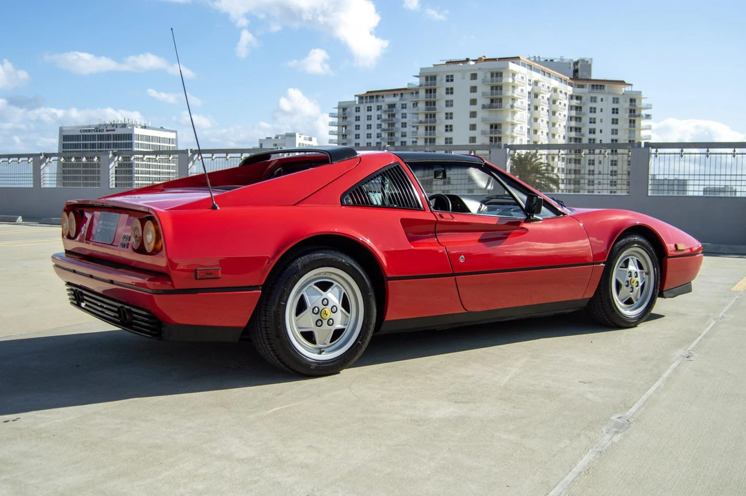 1988 Ferrari 328 GTS - Image 25 of 31