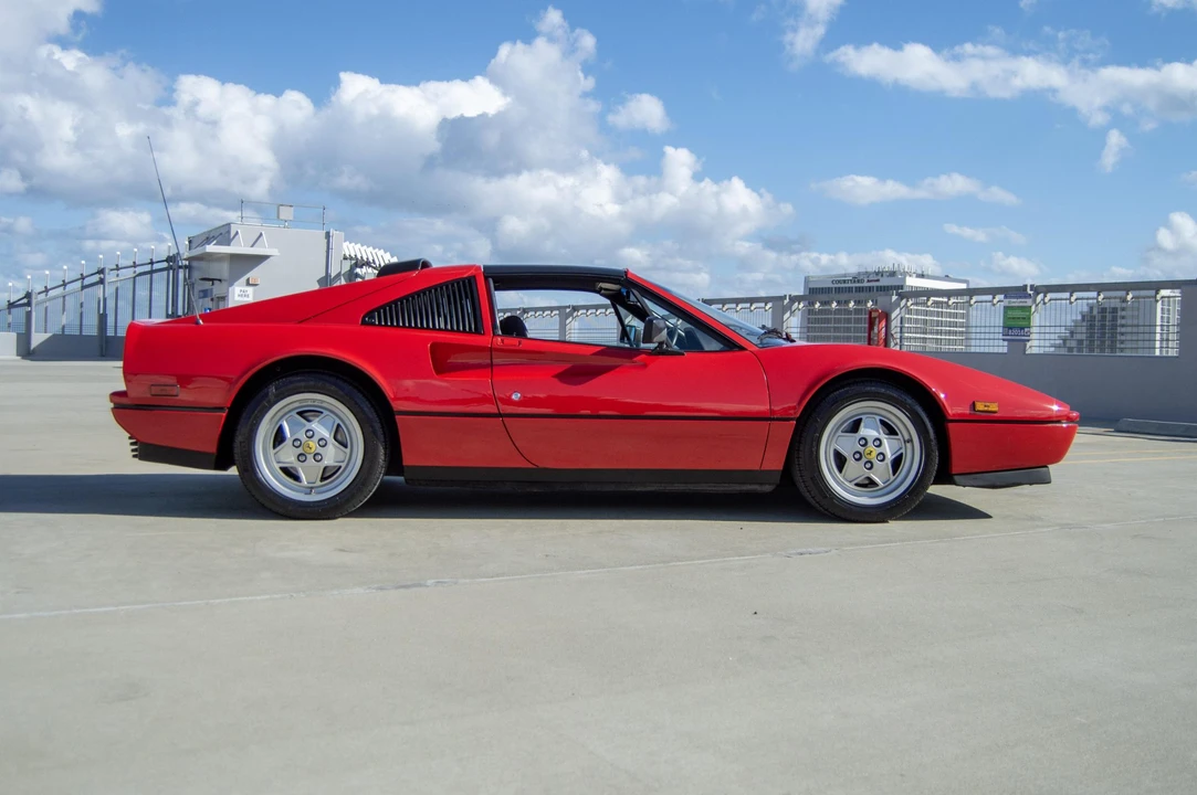 1988 Ferrari 328 GTS - Image 29 of 31