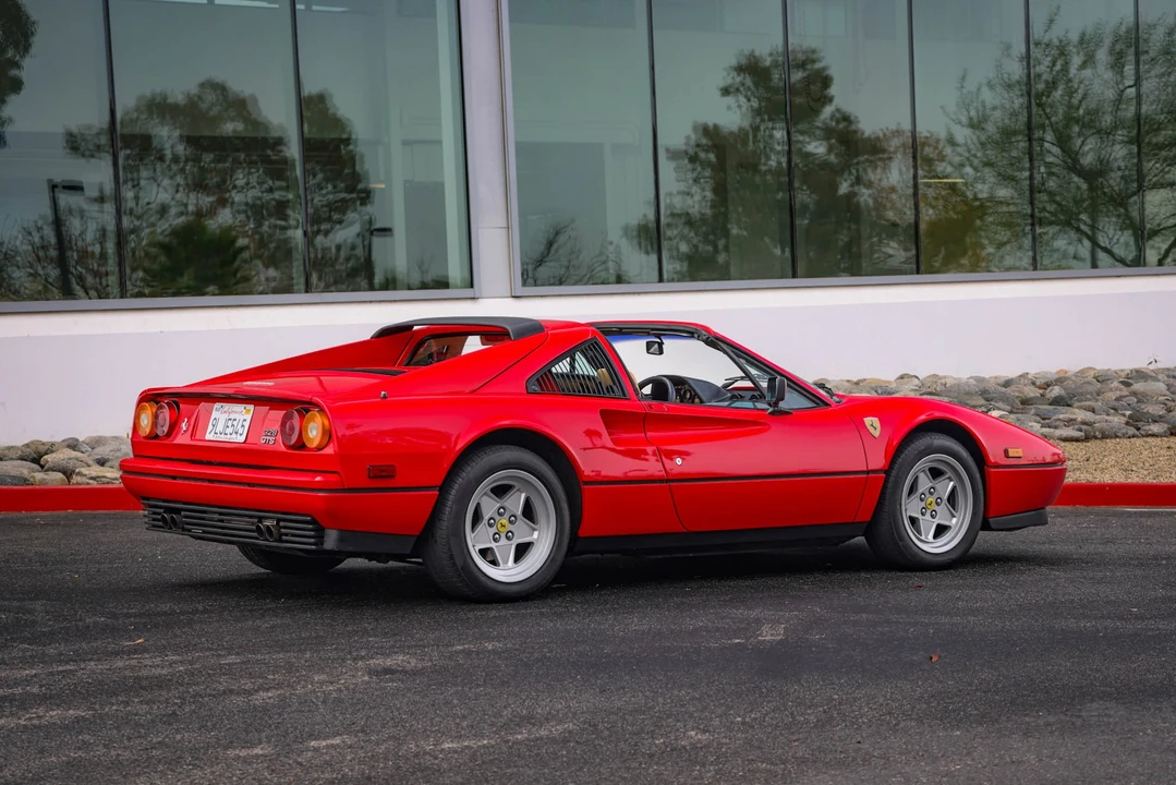 1988 Ferrari 328 GTS - Image 8 of 31