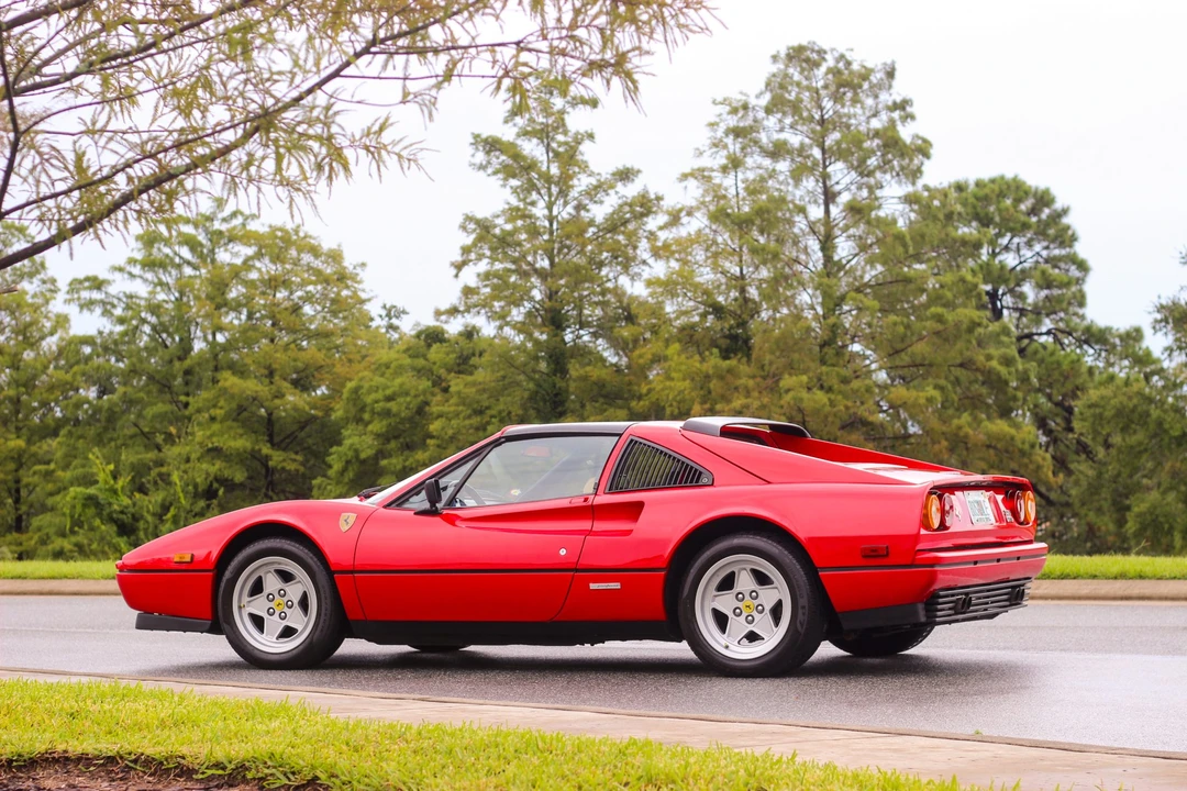 1988 Ferrari 328 GTS - Image 10 of 31