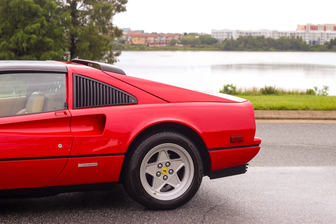 1988 Ferrari 328 GTS - Image 21 of 31