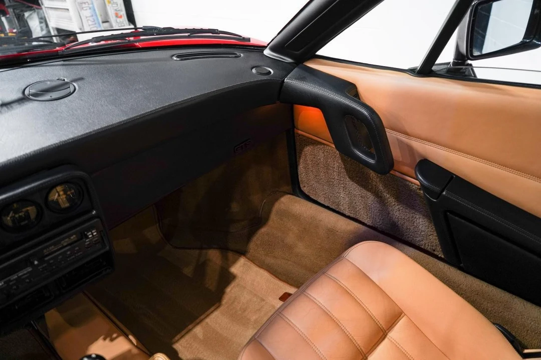 1988 Ferrari 328 GTS - Image 12 of 21