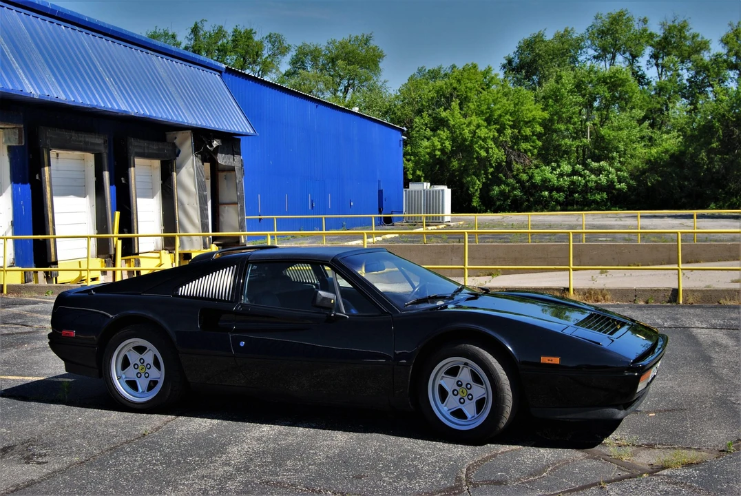 1988 Ferrari 328 GTS - Image 25 of 31