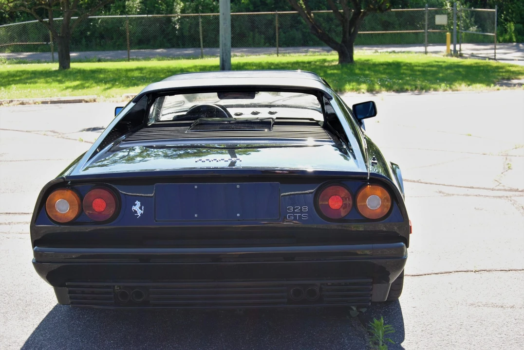1988 Ferrari 328 GTS - Image 18 of 31