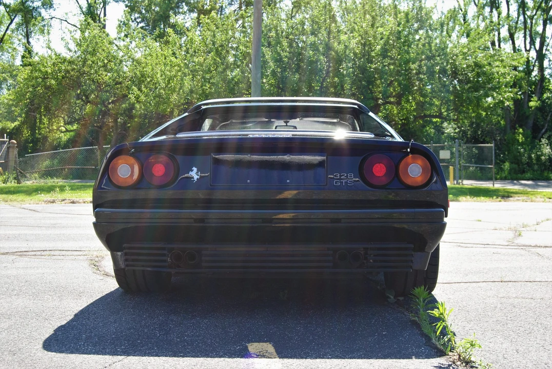 1988 Ferrari 328 GTS - Image 16 of 31