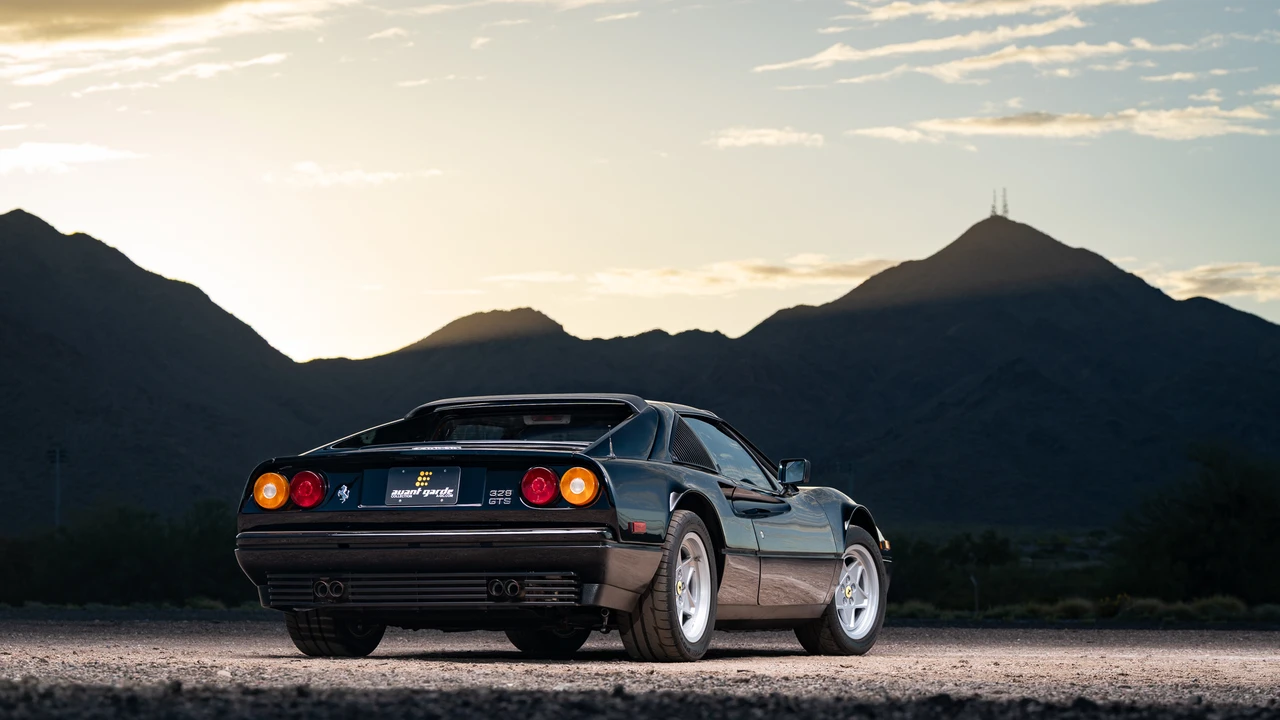 1988 Ferrari 328 GTS - Image 20 of 31