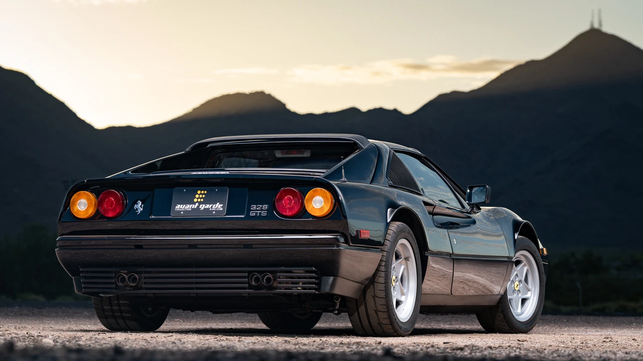 1988 Ferrari 328 GTS - Image 21 of 31