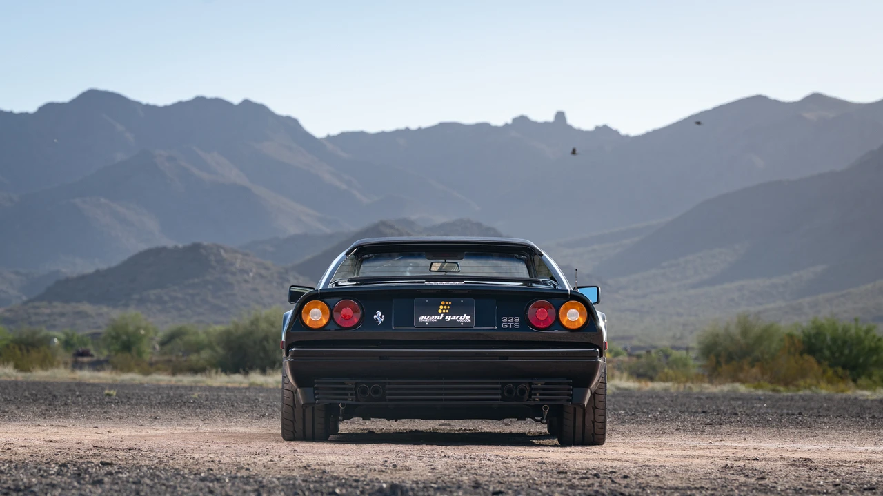 1988 Ferrari 328 GTS - Image 22 of 31