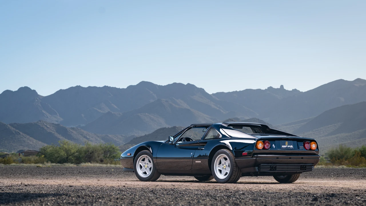 1988 Ferrari 328 GTS - Image 27 of 31