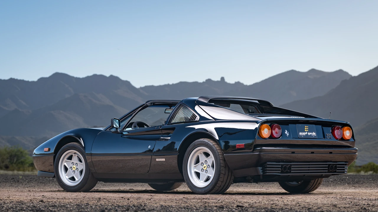 1988 Ferrari 328 GTS - Image 28 of 31