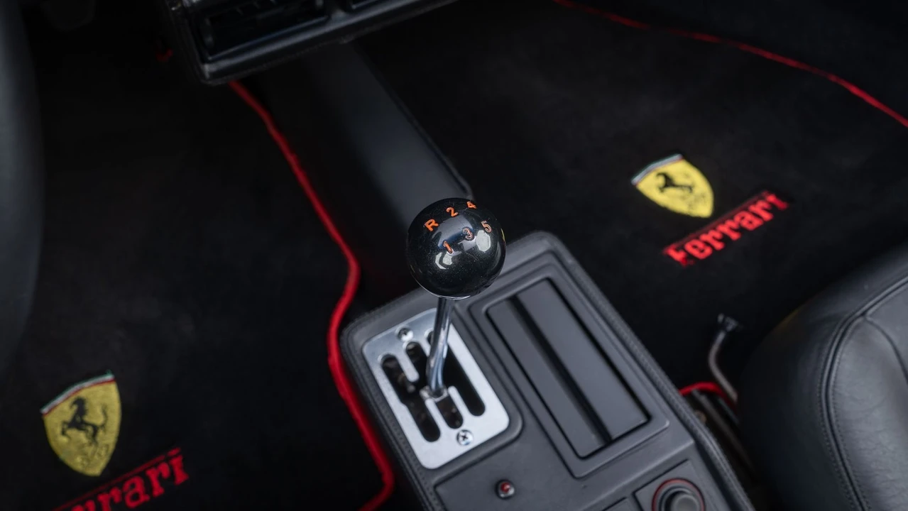 1988 Ferrari 328 GTS - Image 12 of 17
