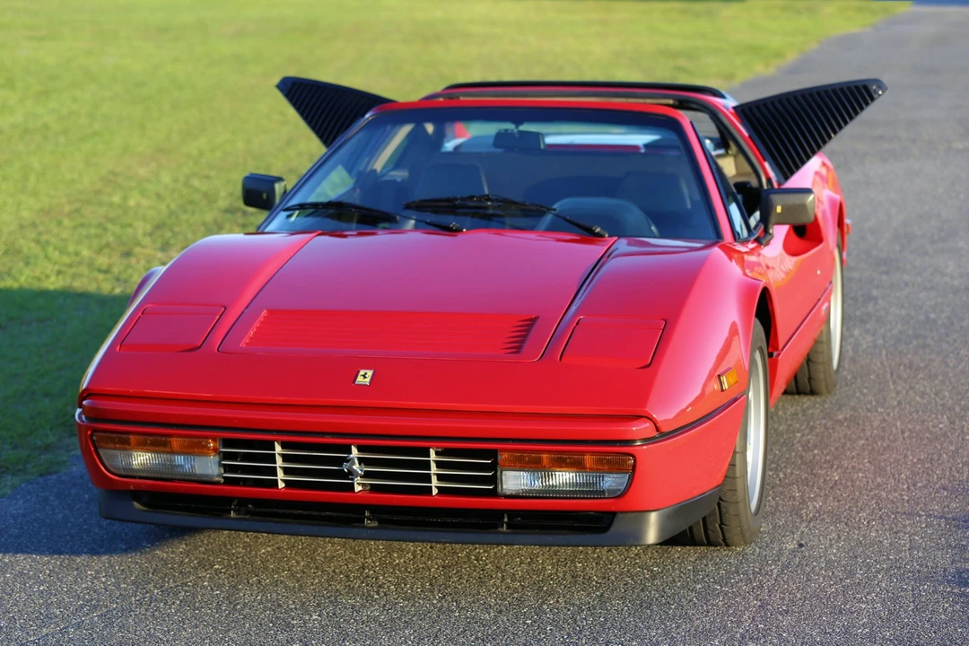 1988 Ferrari 328 GTS - Image 9 of 31