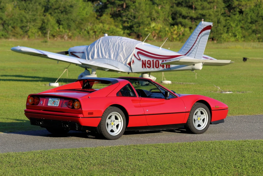 1988 Ferrari 328 GTS - Image 28 of 31