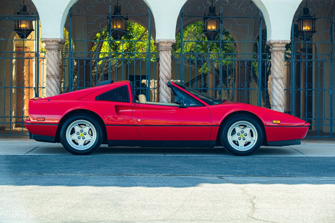 1988 Ferrari 328 GTS - Image 13 of 31
