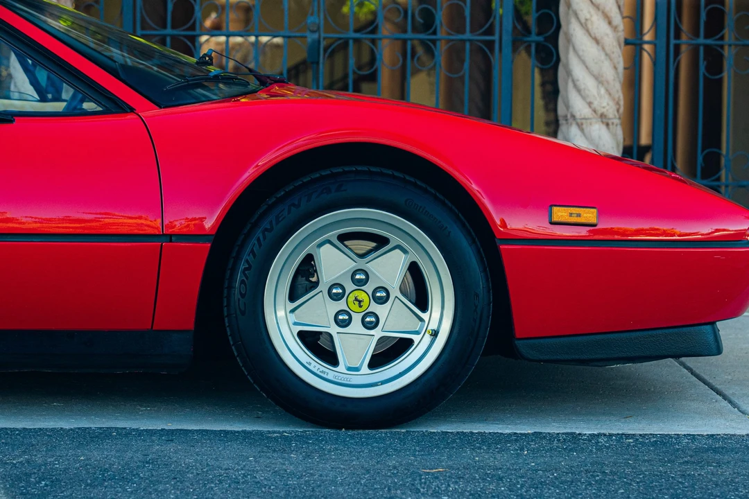 1988 Ferrari 328 GTS - Image 25 of 31