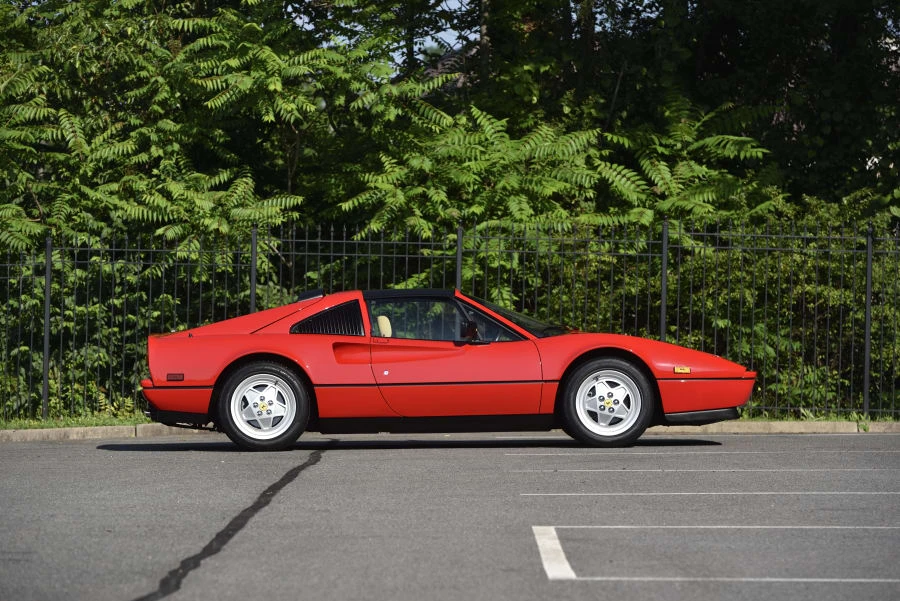 1988 Ferrari 328 GTS - Image 18 of 31