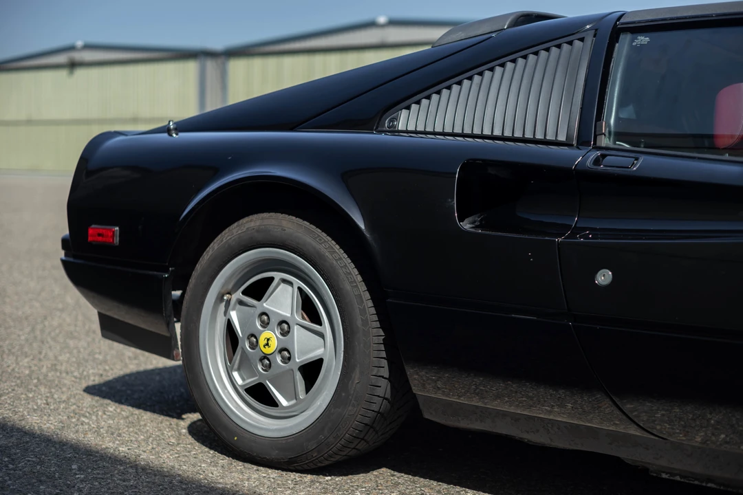 1988 Ferrari 328 GTS - Image 12 of 31