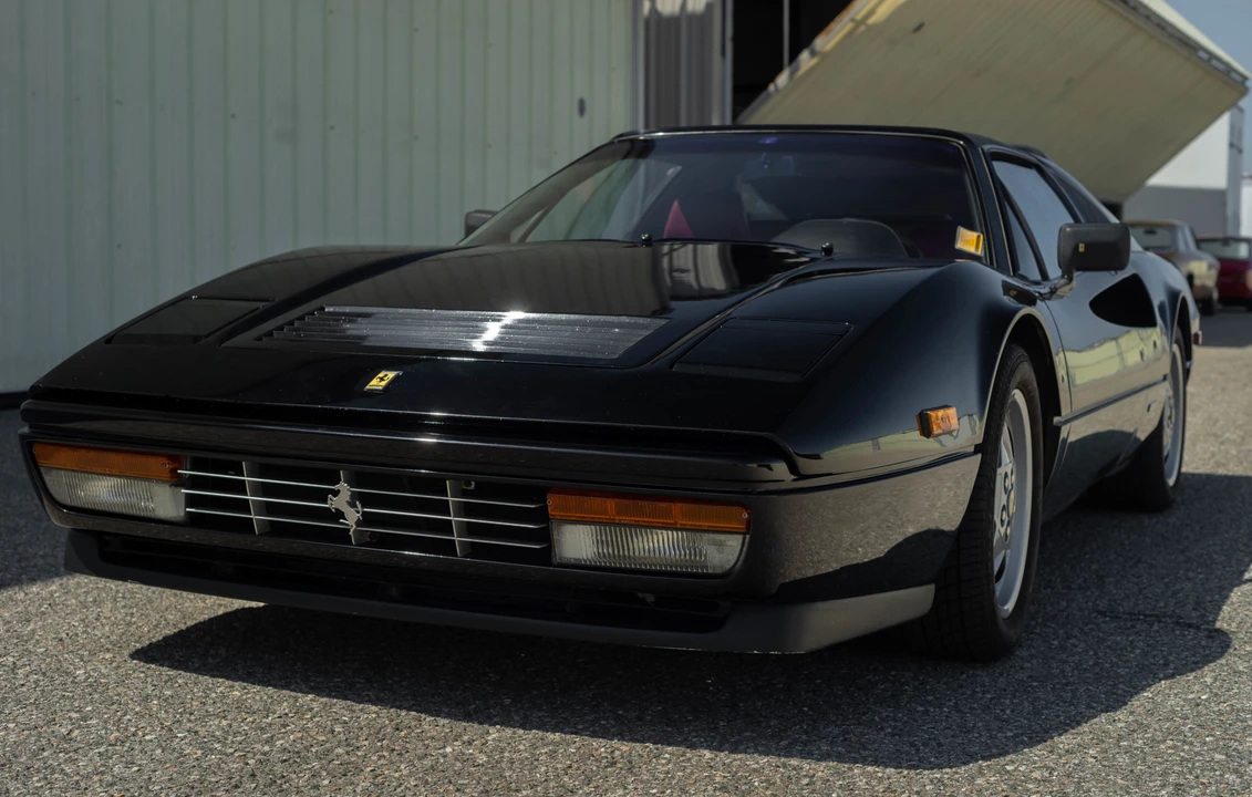 1988 Ferrari 328 GTS - Image 2 of 31