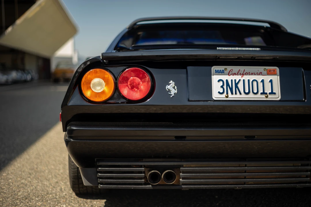 1988 Ferrari 328 GTS - Image 10 of 31
