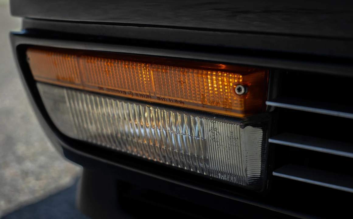 1988 Ferrari 328 GTS - Image 16 of 31
