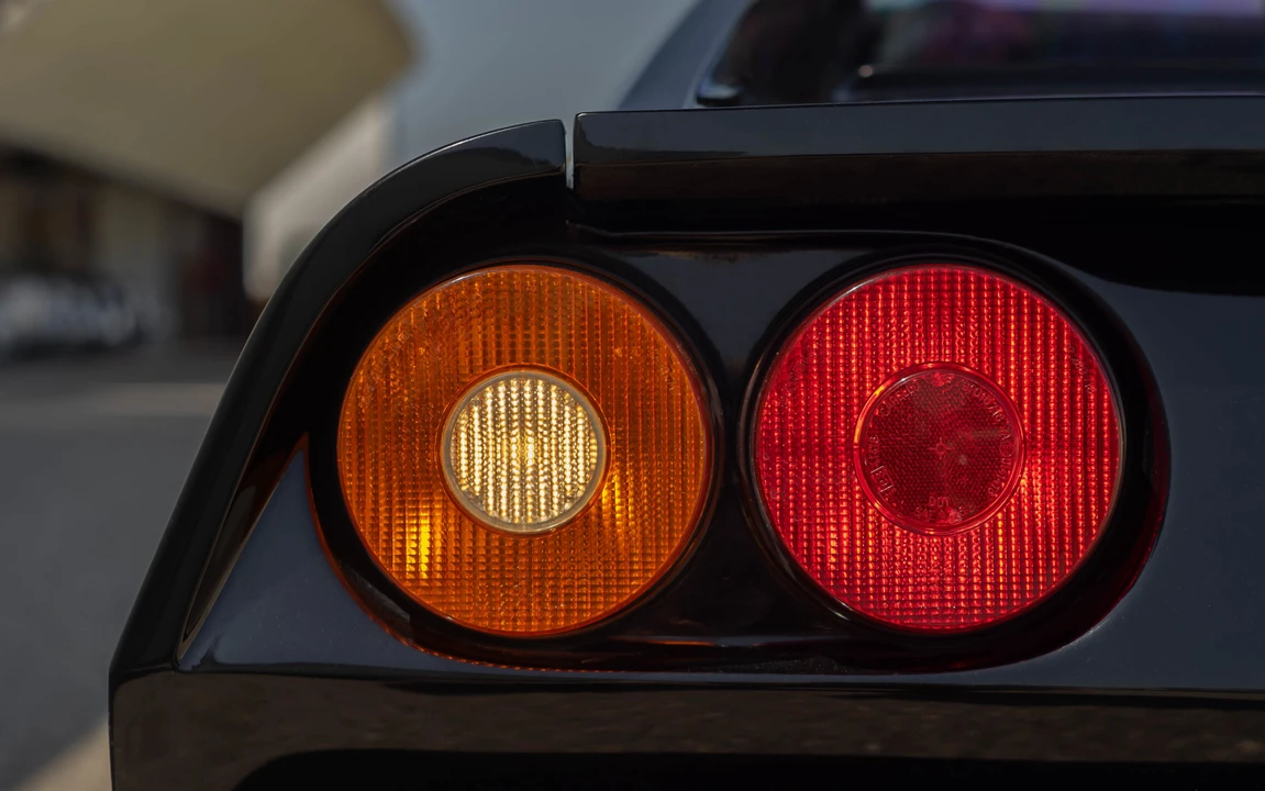 1988 Ferrari 328 GTS - Image 20 of 31