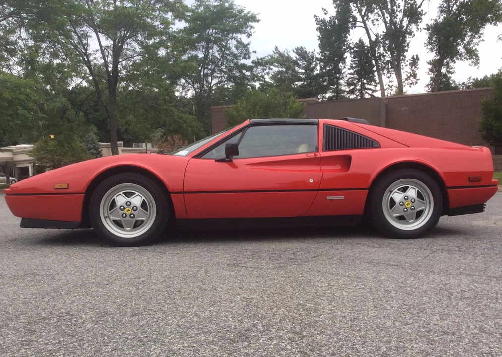 1988 Ferrari 328 GTS - Image 15 of 31