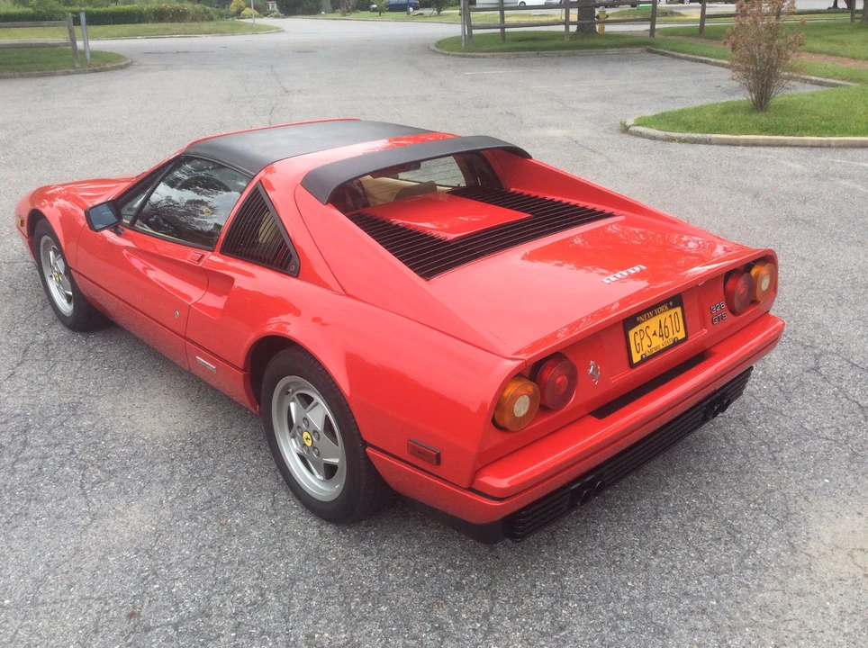 1988 Ferrari 328 GTS - Image 9 of 31