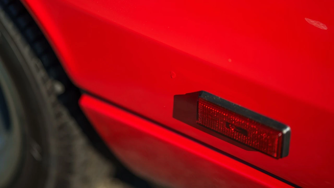 1988 Ferrari 328 GTS - Image 31 of 31