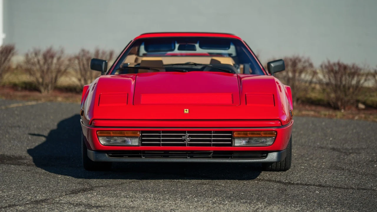 1988 Ferrari 328 GTS - Image 7 of 31