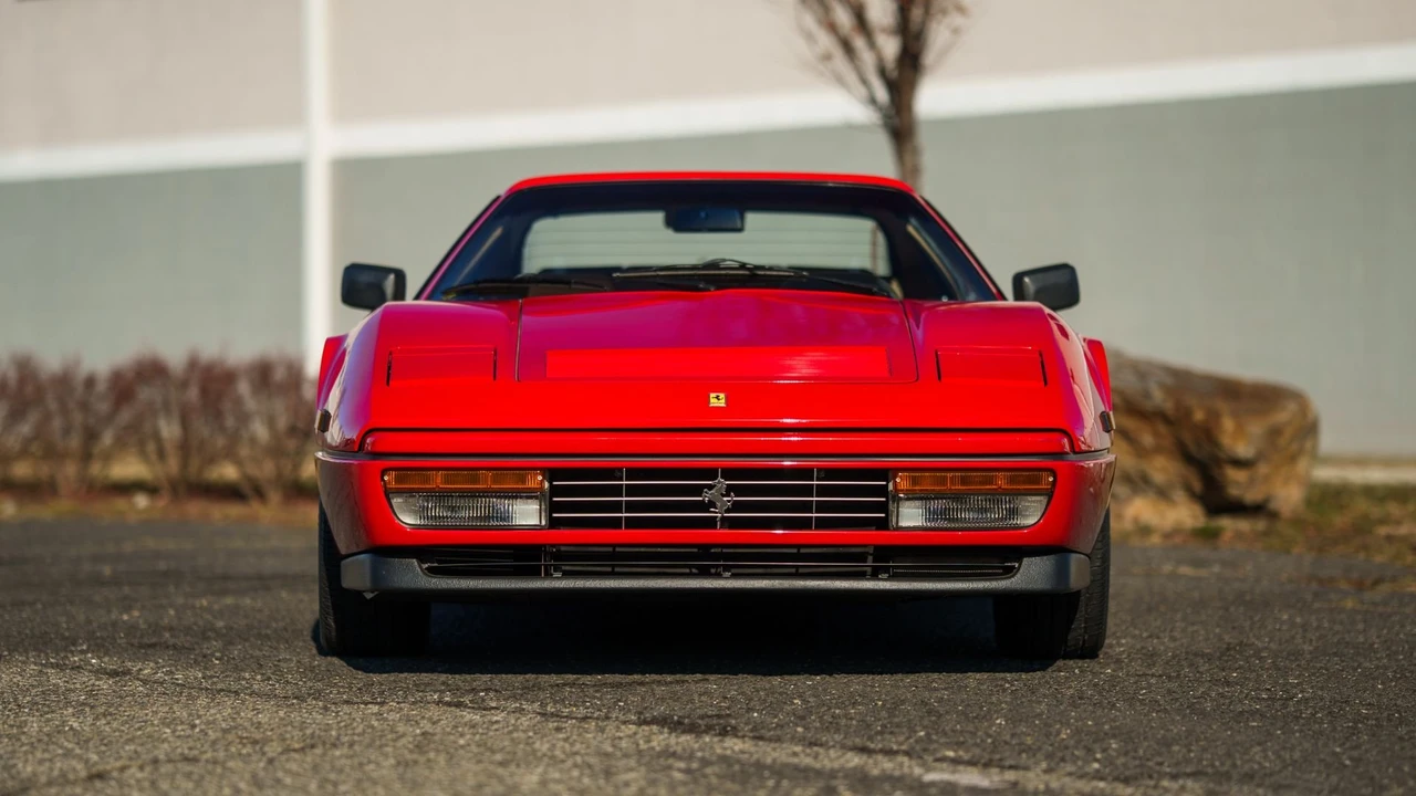 1988 Ferrari 328 GTS - Image 16 of 31